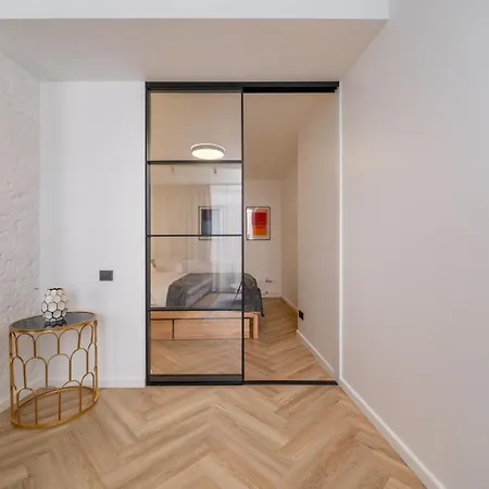 Mucenieku Street 1-bedroom Stylish Apartamento